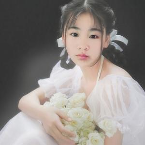 飘雪等花开头像