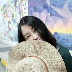 雨蓉味的草莓🍓头像