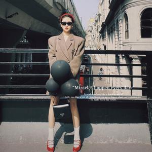 王饱饱女装工作室头像