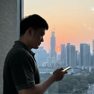 水贝阿卓（健身版）头像