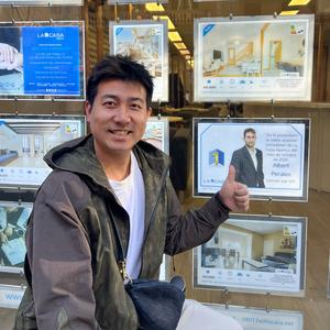 阿灿房房房头像