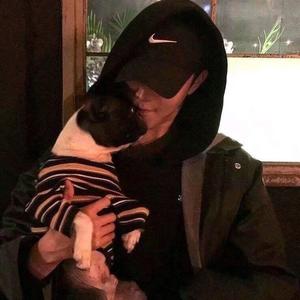 不吃肥肉🫥头像