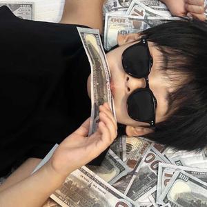 小刘有意式头像