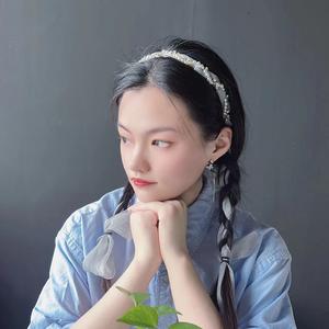 暴揍鸭梨🍐头像