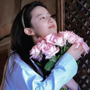 🐳好运连连头像