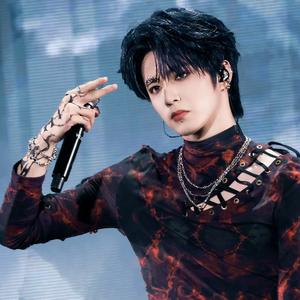 一栗小狗酱头像