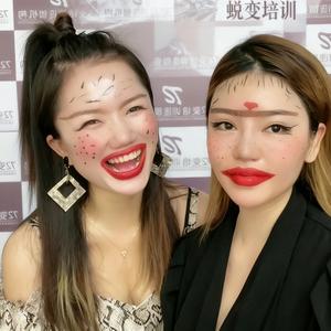 艺琦闹头像