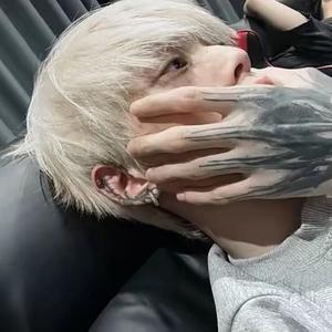 ㅤ︋︋︋ㅤ︋ㅤㅤ︋头像