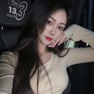 阿佳儿💋💋头像