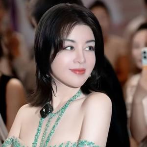 虞美人会长-路鹭头像