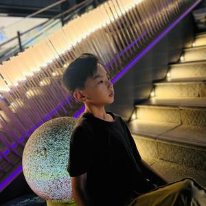 夏天的夏🌞（5年级左撇子）头像