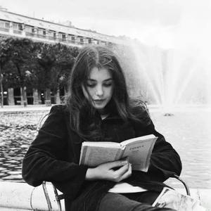 一只酸奶刘⚖️头像