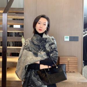 服装人茜茜头像