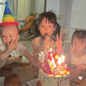 大妍小瑶和弟弟头像