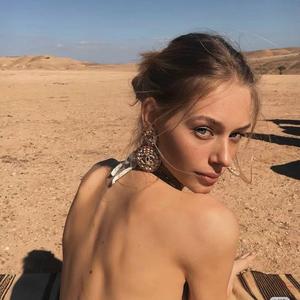 Seraphinaaaa🩶头像