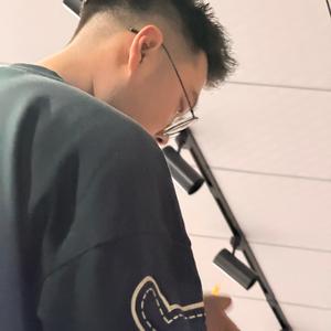 刘小欠儿和小肉丸子头像