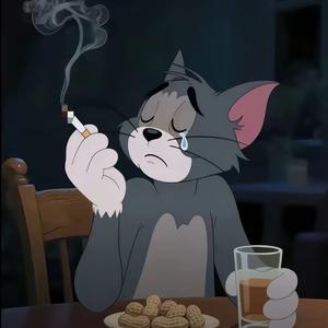 爱喝酒的小趴菜😏头像