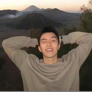 看到我在线请让我滚去学习头像