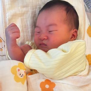 yoyo妹妹在这里🍼头像