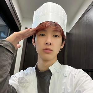 小艾の日记头像