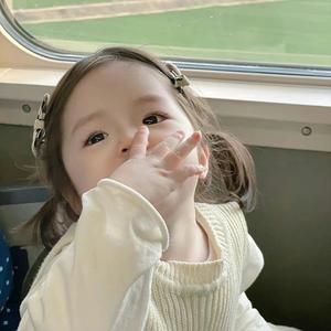 隐居在月亮里🇨🇳头像