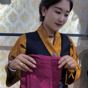 曲珍藏式服装店头像