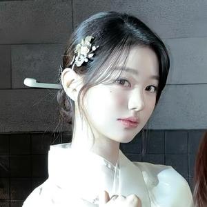 无敌柳树大王666头像