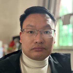 家电栋梁哥头像