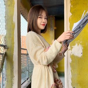 装修设计甄甄头像