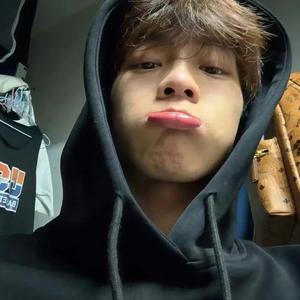 笨蛋比个耶头像