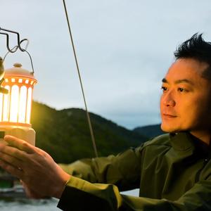 和峰哥一起出发头像