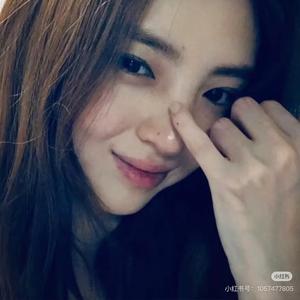 别弄我刘海🪷头像