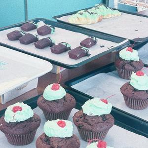 呀呀呀呀苏头像