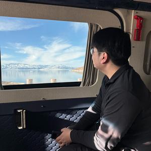 白车干🎮游戏中头像