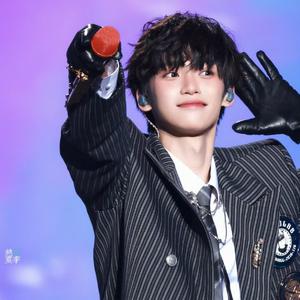 SolKatt（见过莎头版）头像