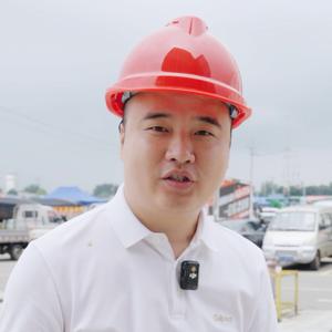 成都自装找老张头像