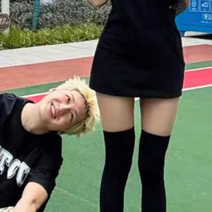 优雅的下头男头像