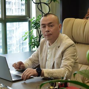 何雪峰（峰韵服饰）头像