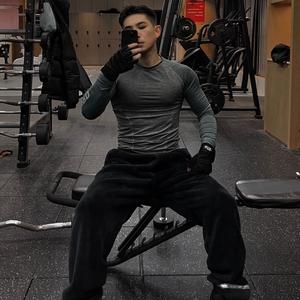 文龙居家锻炼头像