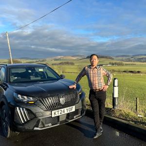 皓月当空（洪太建设）看世界头像