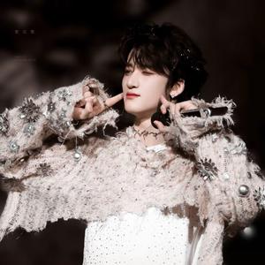 蝴蝶泡泡🫧头像