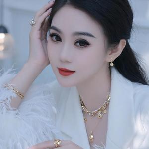 小芒果🎙️👑头像