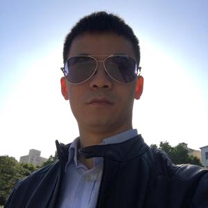 万学成头像