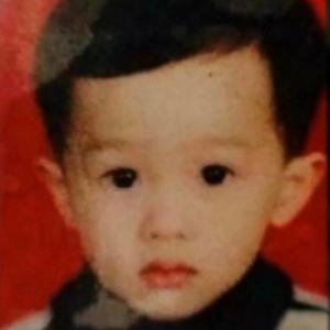 扛着李昊跑Kaholee头像