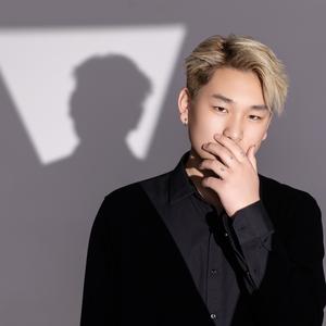 Gold hands.金手  宋宋头像