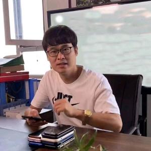 小吴实体流量运营头像