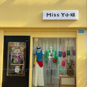 Miss Y小妞头像