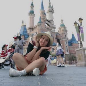 Natalie -1115👩🏼‍🏫头像