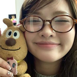 雪天小柚子头像