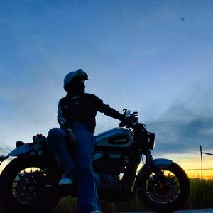 圆了个圆🧸ྀི头像